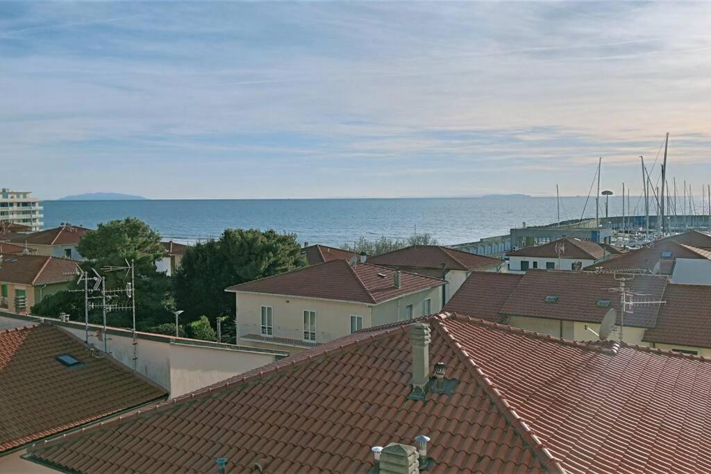 Appartamento A 50 Mt Dal Mare Rosignano Solvay Exterior foto